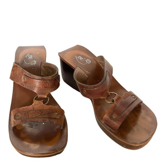 Vintage Y2K Leather Wedge Sandals 8 - Picture 2 of 7